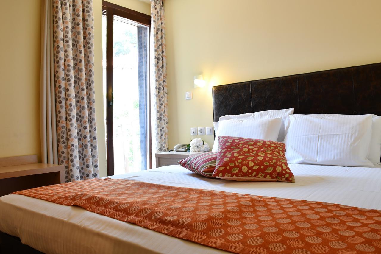 Hotel Manthos Blue Agios Ioannis  Esterno foto