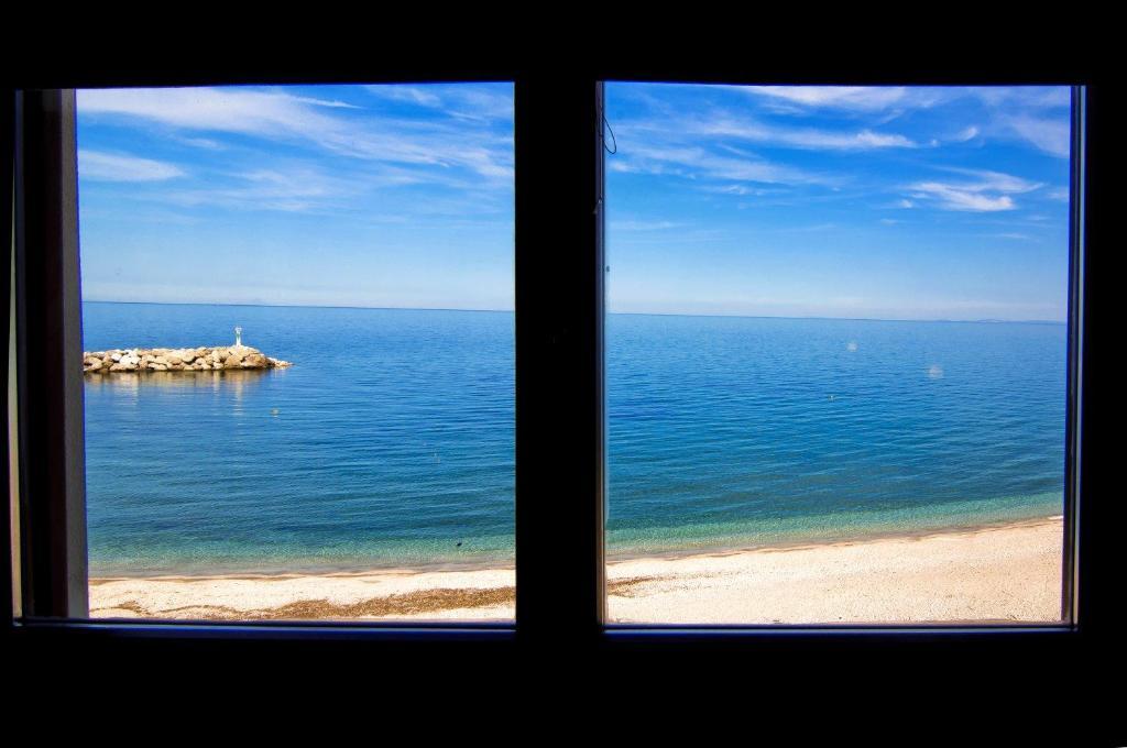 Hotel Manthos Blue Agios Ioannis  Esterno foto